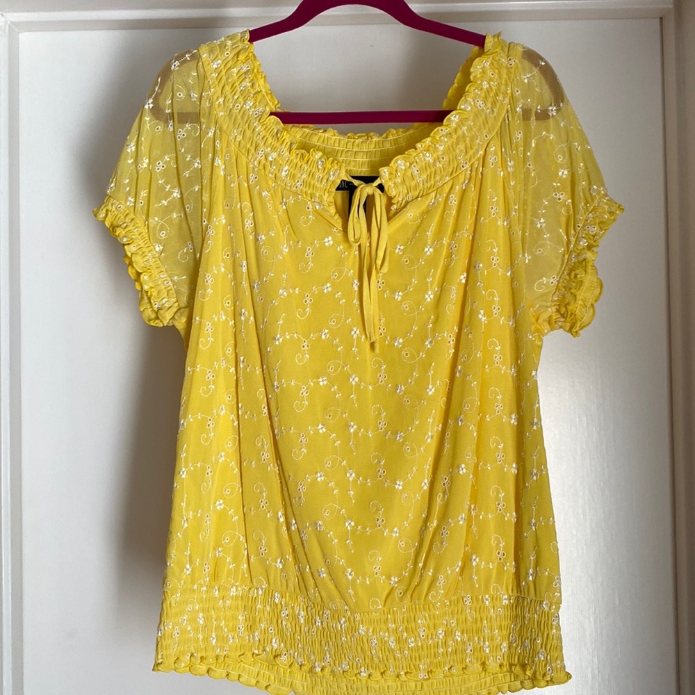 INC XL fully lined yellow blouse with embroidery